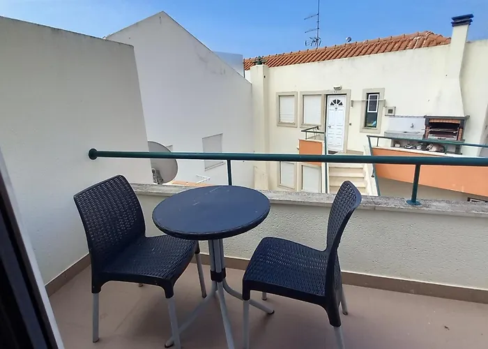 Casa Quintal Apartment Nazare